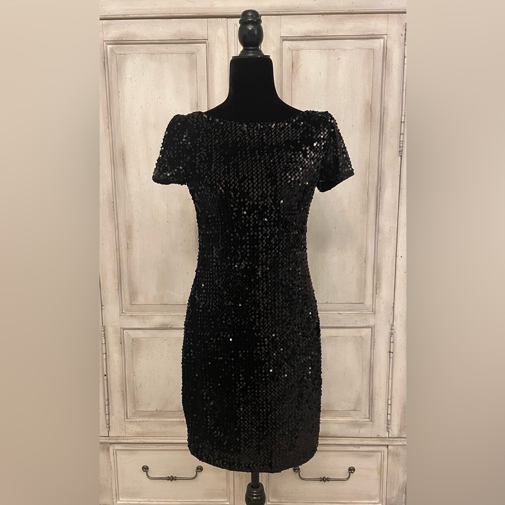 WHMB Black Sequin Cap Sleeve Sheath Dress